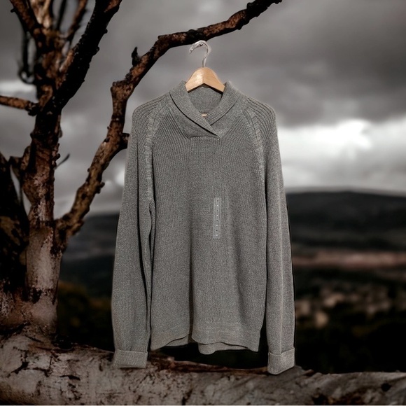 NWT GAP Men’s Gray Sweater Size M - Picture 1 of 7